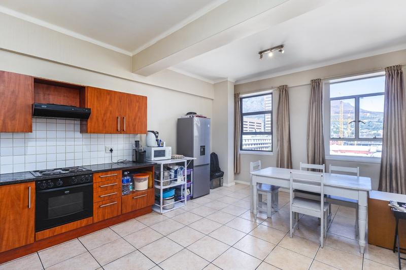 2 Bedroom Property for Sale in Cape Town City Centre Western Cape